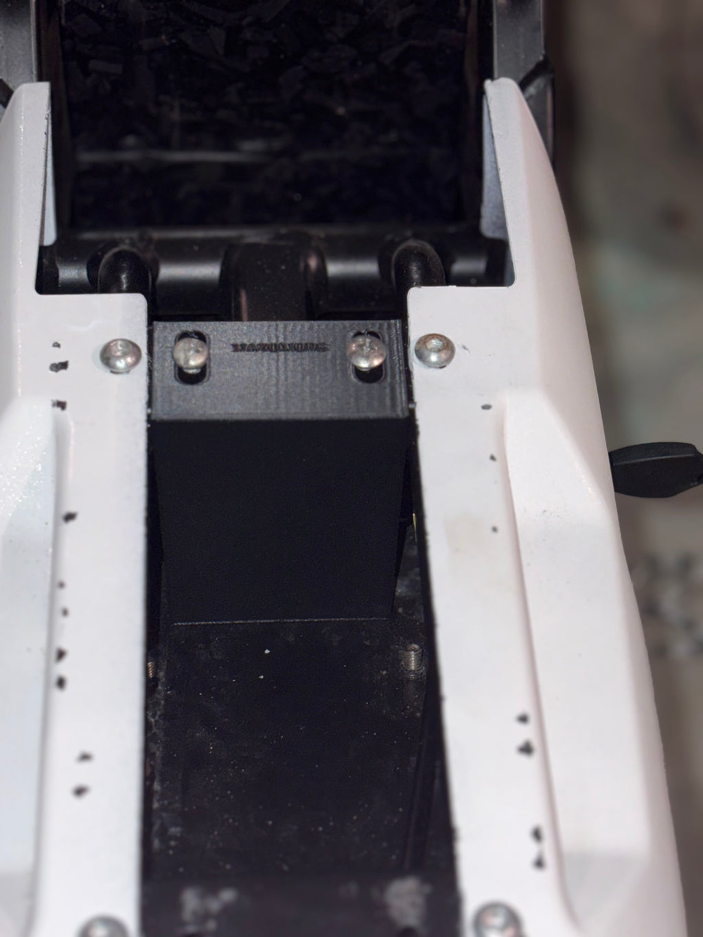 V2 Storage Compartment For Yozma IN10 Mazo Mods