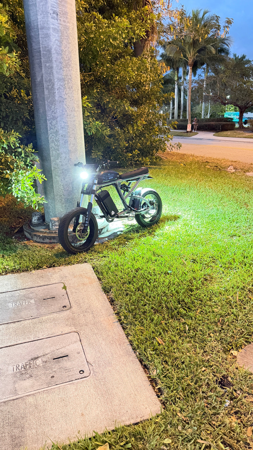 Super 73 V-4 Rock Light Built racing