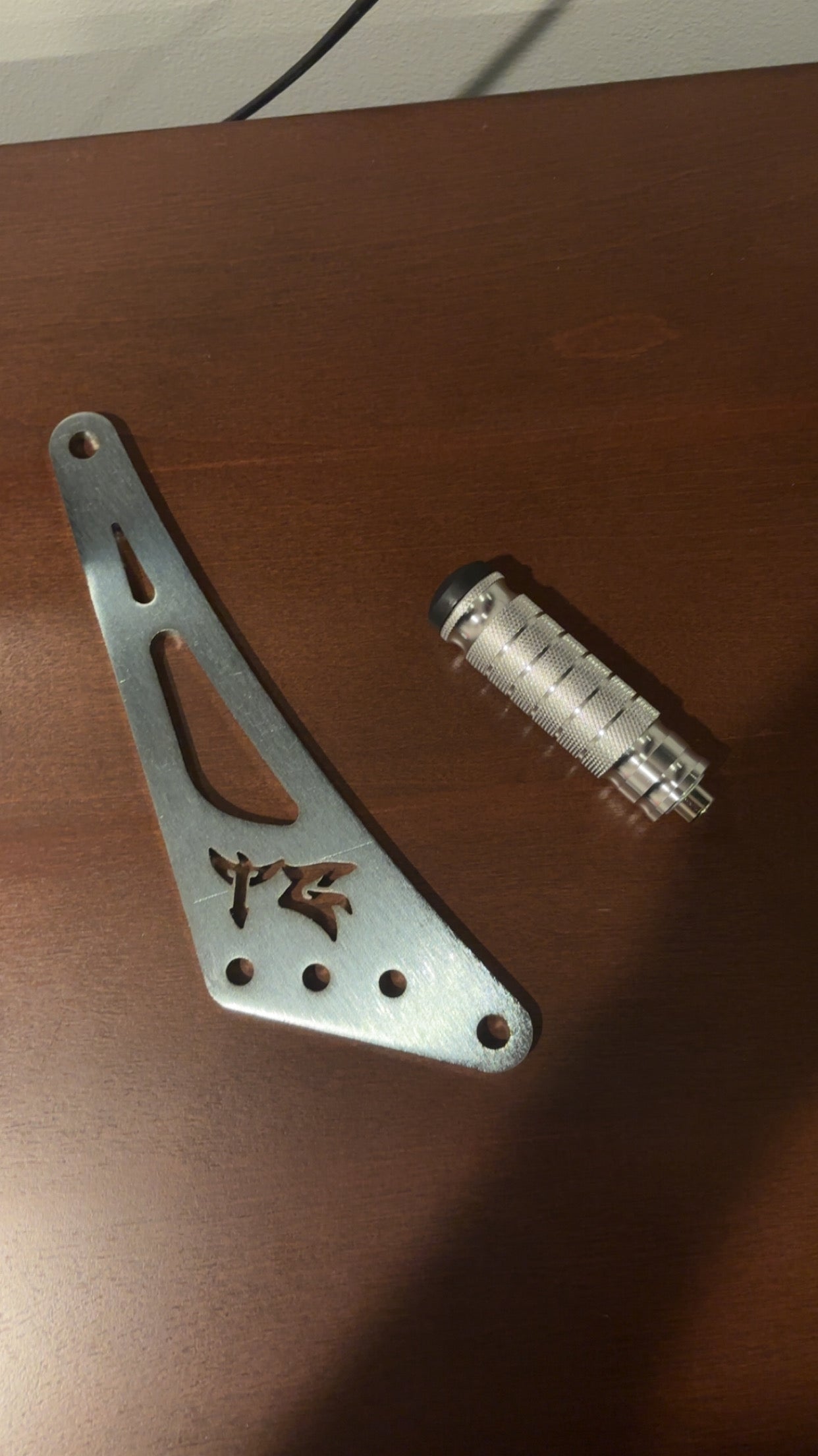 Ultra Bee Shift Lock & Bracket (Ships USA - TG Racing) TG Racing